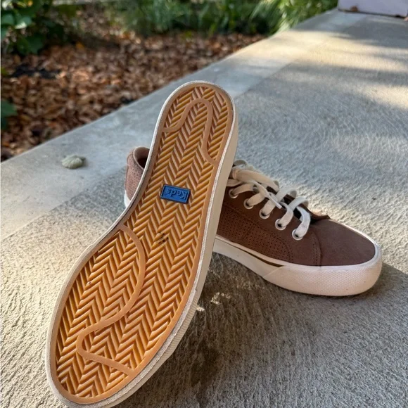 Keds Women’s Sneakers – Size 7.5 - Picture 3 of 4